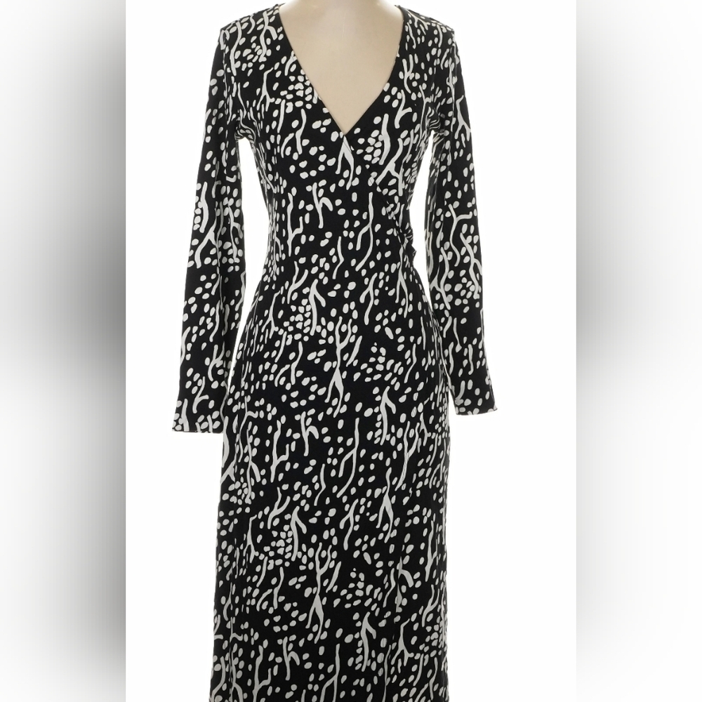 Black & White Wrap DVF For Target